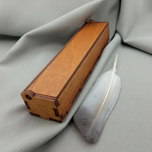 Коробочка дерев'яна для ручки