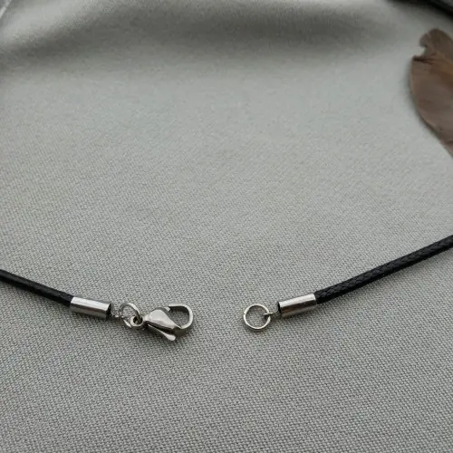 Шнурок плетений